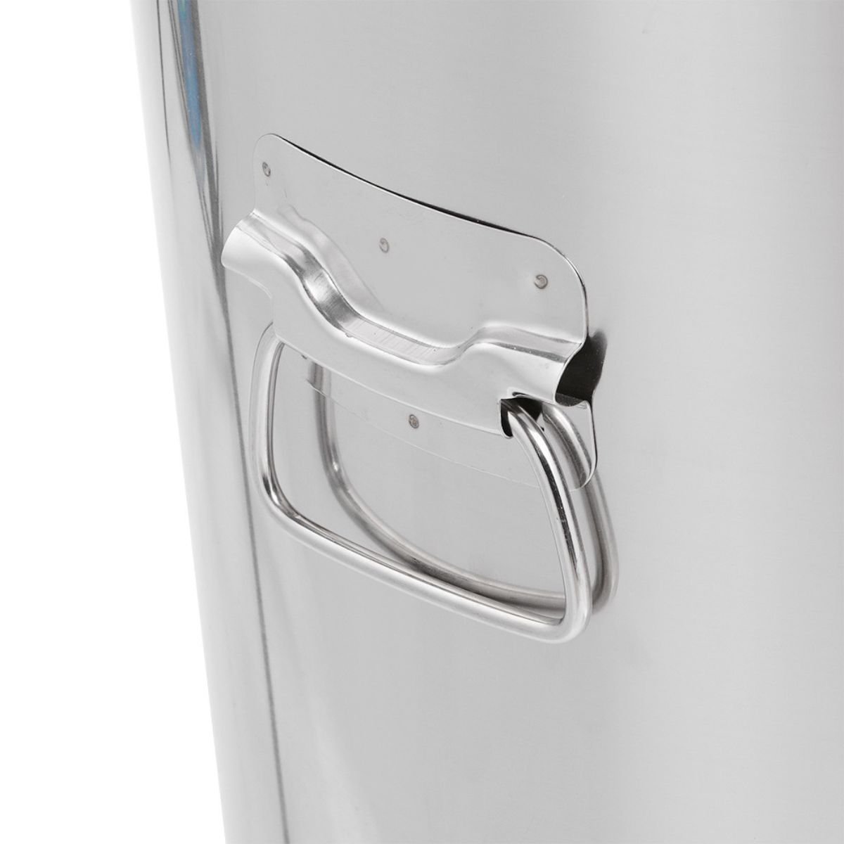 Stainless steel carry handle on the BuzzBeeEquip 2-frame honey extractor