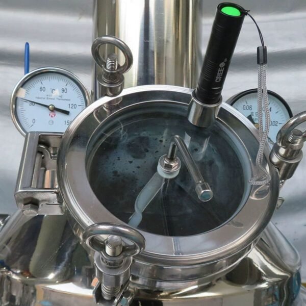 Sight glass of honey vacuum concentrator with PT100 probe, temperature gauge, and vacuum gauge for low-temp concentration — BuzzBeeEquip