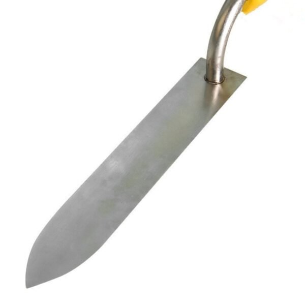 Close-up of ultra-thin stainless uncapping knife blade with curved shank for smooth, low-drag capping removal — BuzzBeeEquip.
