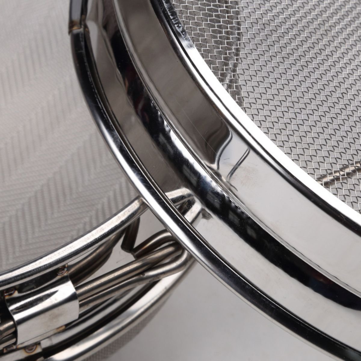 Stainless Steel Double Sieve Honey Strainer—Secure Fit for 5-Gallon Buckets - Image 4